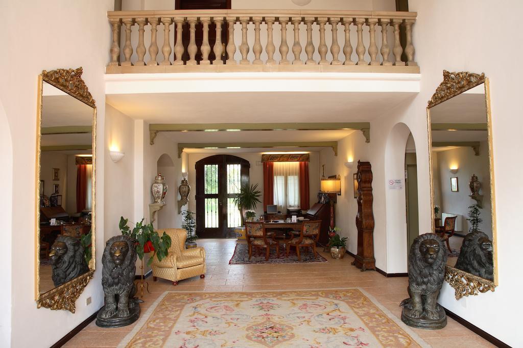 Hotel Villa Montanarini Villarotta Buitenkant foto
